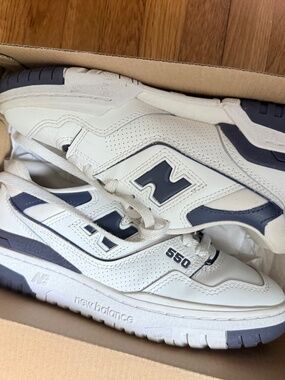 New Balance 550
